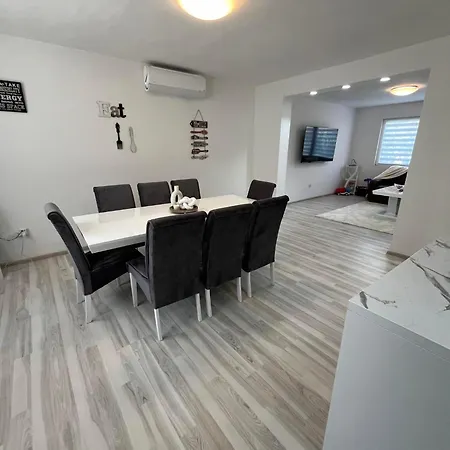 Ferienhaus Prelijepa Kuca For Rent *