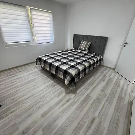 Prelijepa Kuca For Rent