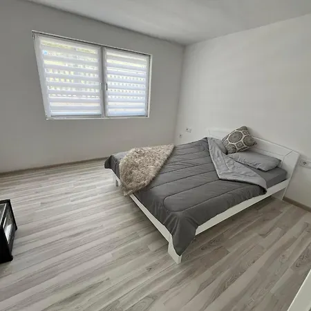Prelijepa Kuca For Rent *